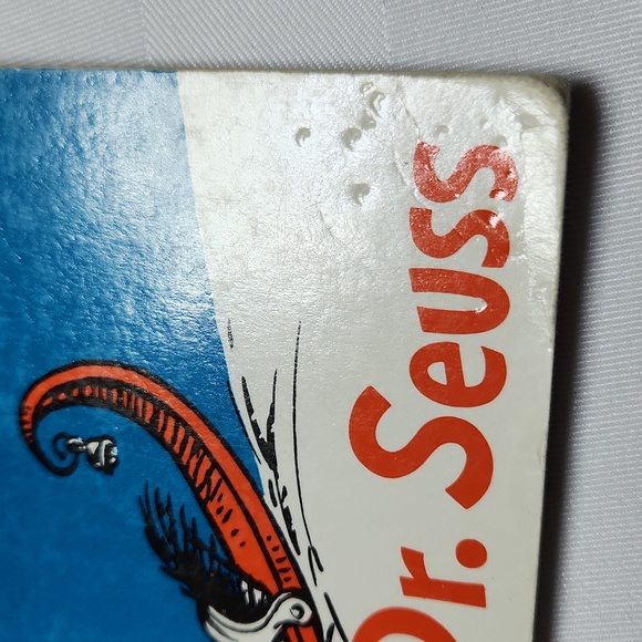 Dr. Seuss Colorful Book Trio - Red, Blue, White - Picture 6 of 8